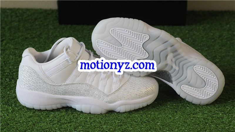 Air Jordan 11 Low GS Frost White PRM Heiress